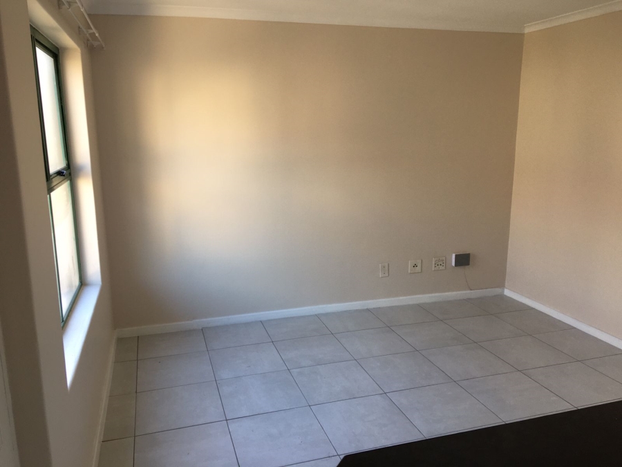 2 Bedroom Property for Sale in Table View Western Cape